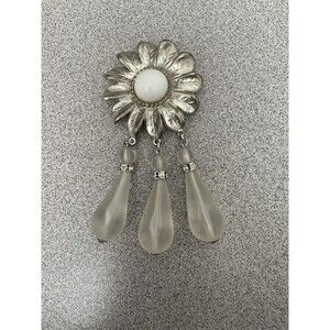 Vintage Daisy Silver Brooch Costume Jewelry  Lucite & Rhinestones Dangles, Craft